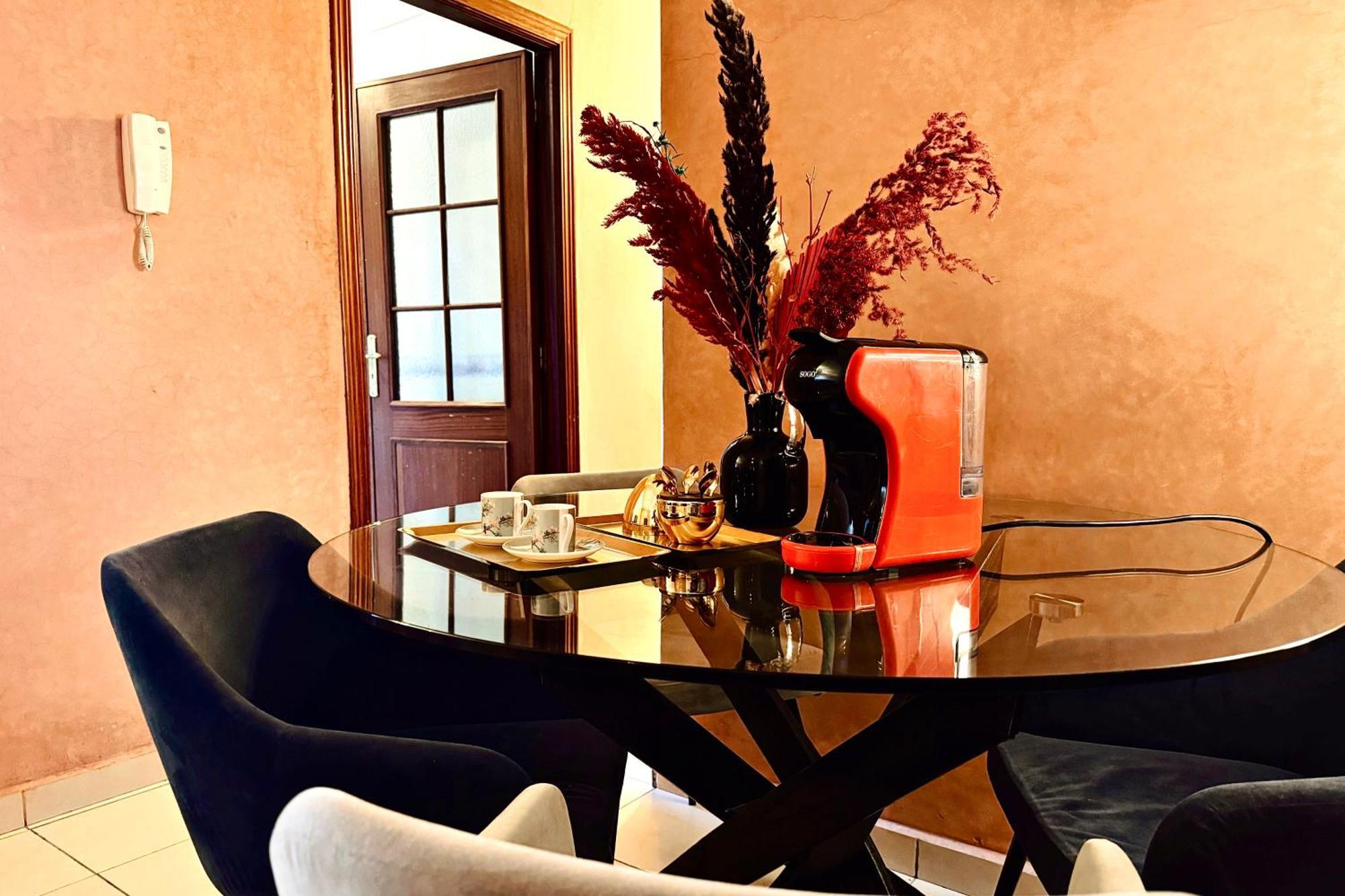 Apartamento Stylish Moroccan Near Majorelle Garden, Wi-fi, Free Airport Shuttle Marraquexe