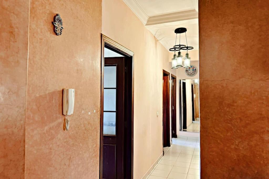 Stylish Moroccan Near Majorelle Garden, Wi-fi, Free Airport Shuttle Apartamento *